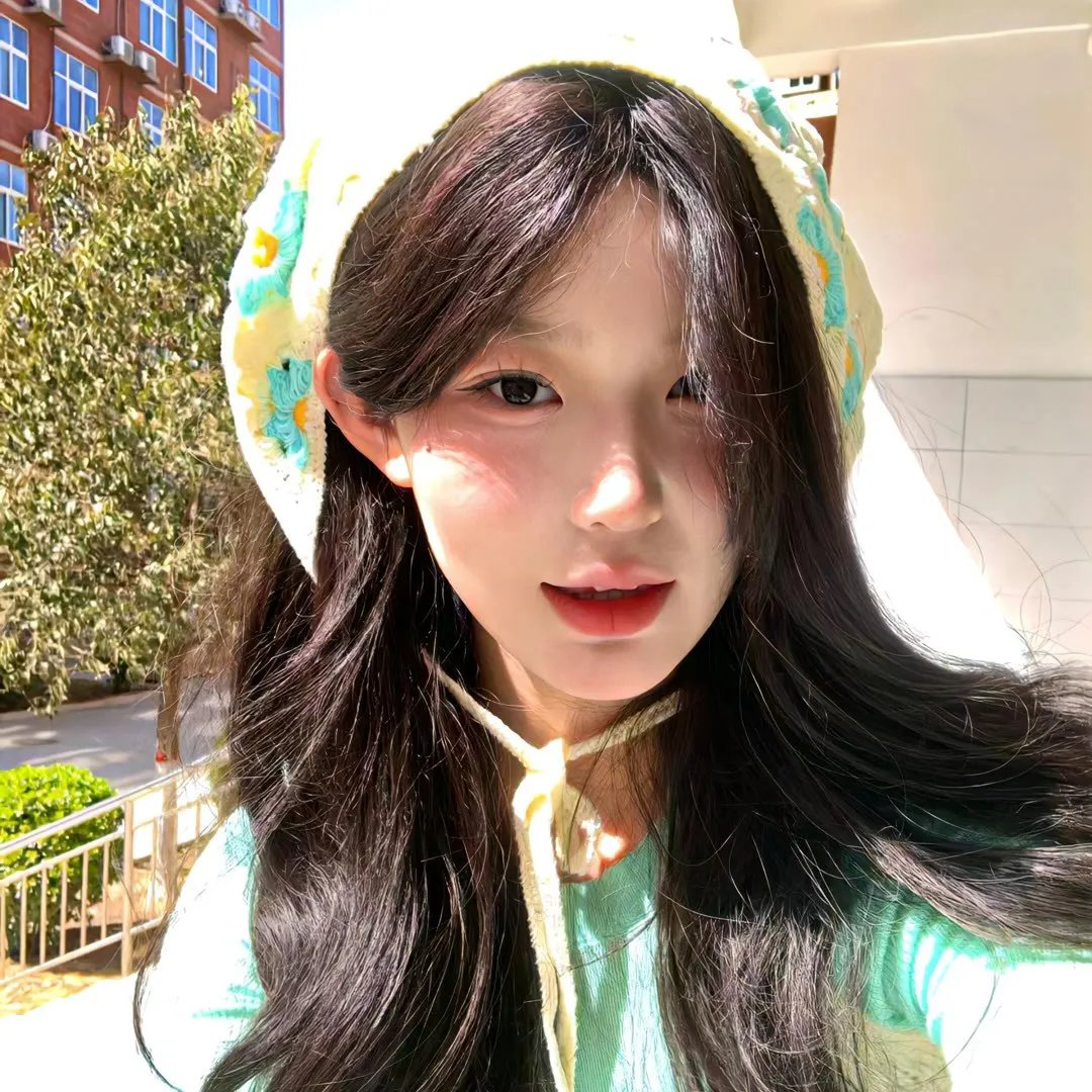 偷窥狂小姐
